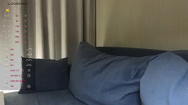 Snapshot of Alice_Wonders chatting on September 14, 2025, 8:20 pm Alice Wonders online show from September 14, 2025, 8:20 pm