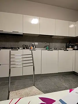 PepeCharlie27 online show from April 9, 2026, 7:42 pm