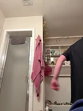 ClumsyLink online show from February 12, 2026, 9:53 am