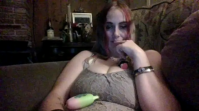 ClumsyLink online show from September 14, 2025, 1:22 pm