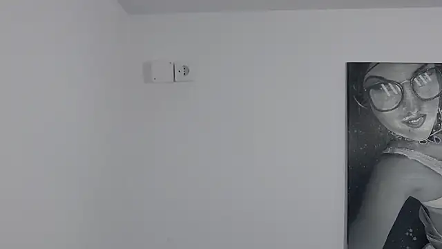 Snapshot of TinaMaay chatting on January 10, 2025, 12:06 am TinaMaay online show from January 10, 2025, 12:06 am