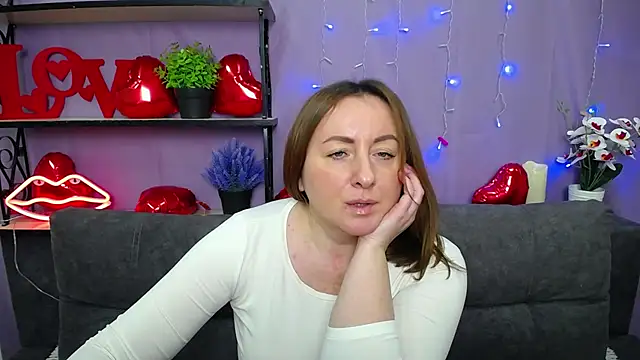 Snapshot of Abby_Taylorr chatting on March 5, 2025, 8:10 am Abby Taylorr online show from March 5, 2025, 8:10 am