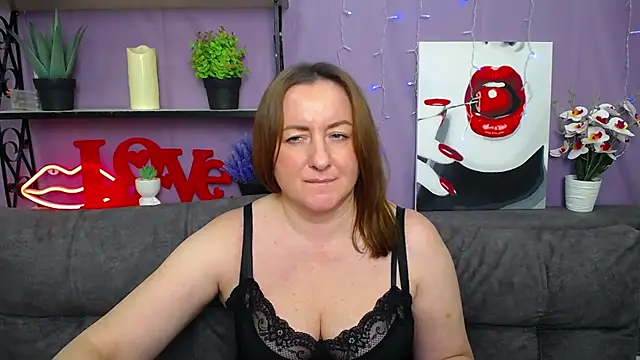 Snapshot of Abby_Taylorr chatting on March 18, 2025, 1:23 pm Abby Taylorr online show from March 18, 2025, 1:23 pm