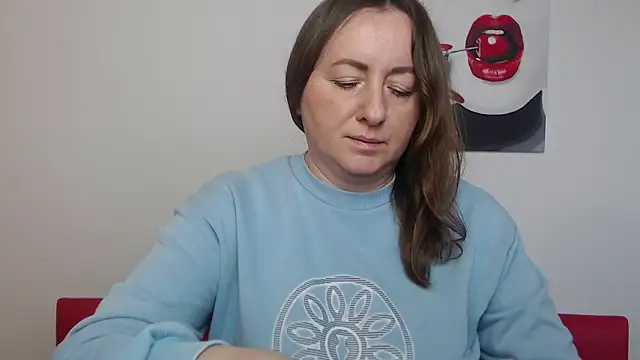 Snapshot of Abby_Taylorr chatting on October 10, 2025, 6:14 am Abby Taylorr online show from October 10, 2025, 6:14 am