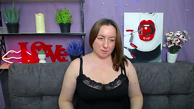 Snapshot of Abby_Taylorr chatting on March 18, 2025, 4:28 pm Abby Taylorr online show from March 18, 2025, 4:28 pm