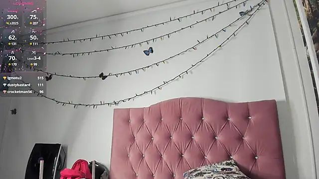 Snapshot of Lissa_Brow chatting on February 15, 2025, 2:26 am Lissa Brow online show from February 15, 2025, 2:26 am