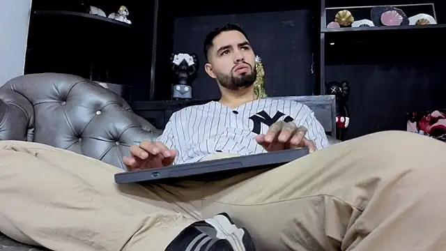 matteosantos online show from February 5, 2026, 12:01 pm