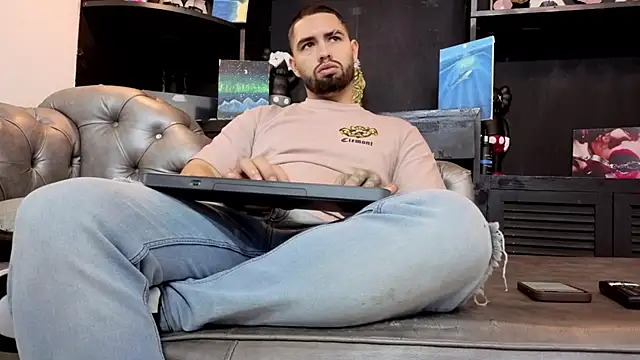 matteosantos online show from March 29, 2026, 11:45 am