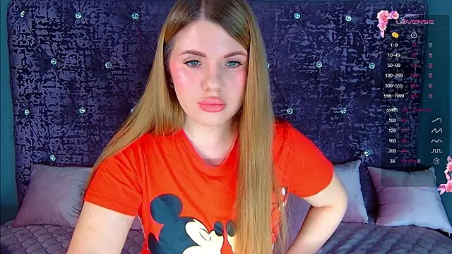 NoraBigAss online show from March 9, 2026, 2:26 am