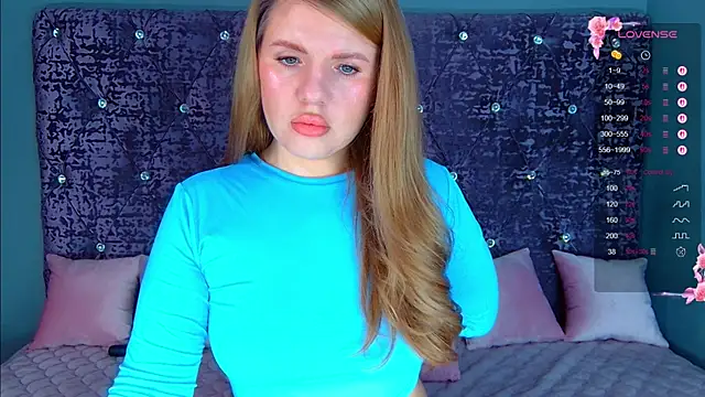 Snapshot of NoraBigAss chatting on March 3, 2026, 1:01 am NoraBigAss online show from March 3, 2026, 1:01 am