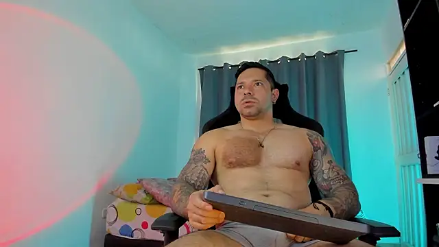 Snapshot of Pierre_Vidal chatting on January 17, 2026, 3:48 pm Pierre Vidal online show from January 17, 2026, 3:48 pm