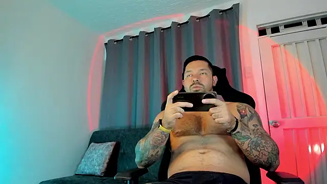 Pierre Vidal online show from September 23, 2025, 1:23 am