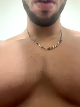 pimentfort77 online show from October 17, 2025, 11:01 am