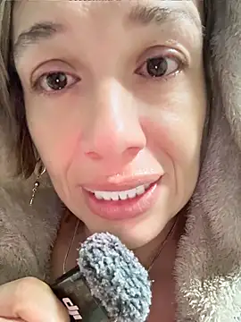 Snapshot of sexymarilyncolombia chatting on April 13, 2026, 10:52 am sexymarilyncolombia online show from April 13, 2026, 10:52 am