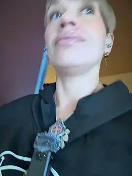 Snapshot of sexymarilyncolombia chatting on April 4, 2026, 1:06 pm sexymarilyncolombia online show from April 4, 2026, 1:06 pm