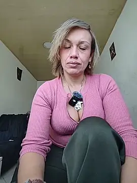 Snapshot of sexymarilyncolombia chatting on March 15, 2026, 2:02 pm sexymarilyncolombia online show from March 15, 2026, 2:02 pm