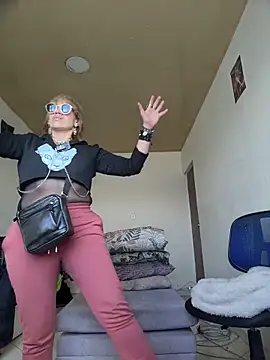 Snapshot of sexymarilyncolombia chatting on April 3, 2026, 3:51 pm sexymarilyncolombia online show from April 3, 2026, 3:51 pm