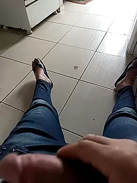 io380 online show from December 18, 2024, 4:17 pm