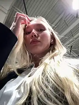 MariaTull online show from March 1, 2025, 2:44 pm