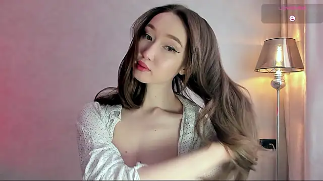  luna 022 online show from March 16, 2026, 6:17 am