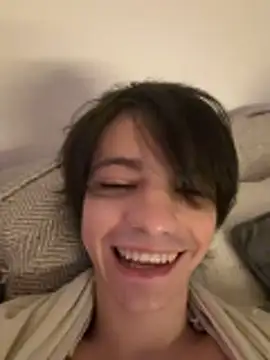 SasukeUhchiaa online show from May 7, 2026, 6:55 pm