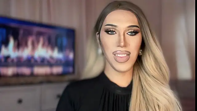 Ts glamxxxx online show from April 7, 2026, 3:19 am