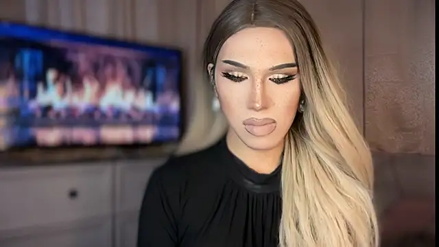 Ts glamxxxx online show from April 8, 2026, 10:17 am