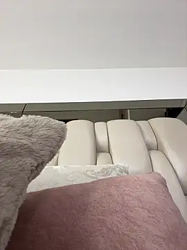 ALISSON FOXXX1 online show from February 7, 2026, 10:51 pm