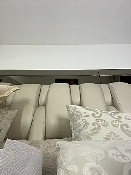 ALISSON FOXXX1 online show from April 14, 2026, 10:48 pm