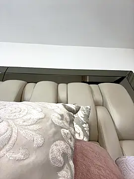 ALISSON FOXXX1 online show from December 17, 2025, 12:54 pm