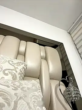 ALISSON FOXXX1 online show from November 28, 2025, 10:54 pm