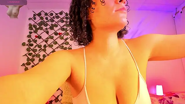 cailynhot online show from March 30, 2026, 10:55 pm