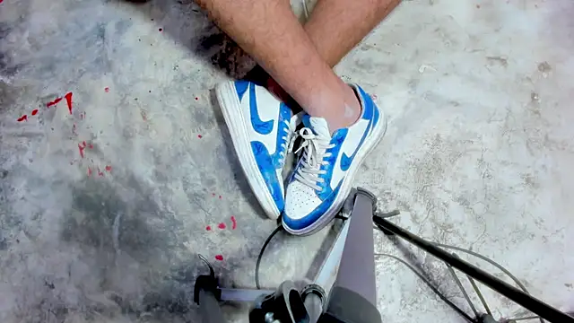 Snapshot of miacam-hot chatting on March 20, 2026, 12:06 pm miacam-hot online show from March 20, 2026, 12:06 pm