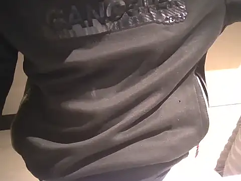 Snapshot of Juninho10c chatting on November 23, 2025, 11:59 pm Juninho10c online show from November 23, 2025, 11:59 pm