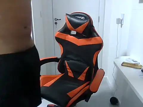 Snapshot of Juninho10c chatting on November 19, 2025, 12:54 am Juninho10c online show from November 19, 2025, 12:54 am