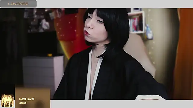 freya sunny online show from February 16, 2025, 8:43 am