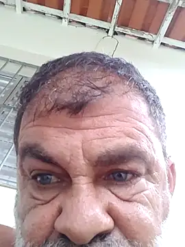 Snapshot of Peludo173317 chatting on December 1, 2025, 6:53 pm Peludo173317 online show from December 1, 2025, 6:53 pm