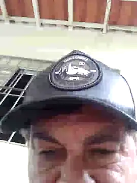 Snapshot of Peludo173317 chatting on September 25, 2025, 1:06 pm Peludo173317 online show from September 25, 2025, 1:06 pm