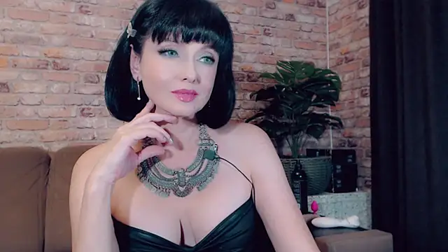 Snapshot of _Alexis_Bloom_ chatting on November 16, 2025, 1:16 pm Alexis Bloom online show from November 16, 2025, 1:16 pm