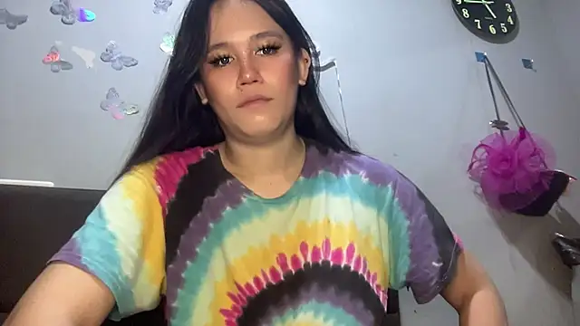 Snapshot of MeganTheRarest chatting on November 7, 2025, 4:00 pm MeganTheRarest online show from November 7, 2025, 4:00 pm