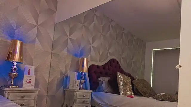 Snapshot of AmaranthaLovers_ chatting on November 8, 2025, 12:52 pm AmaranthaLovers online show from November 8, 2025, 12:52 pm