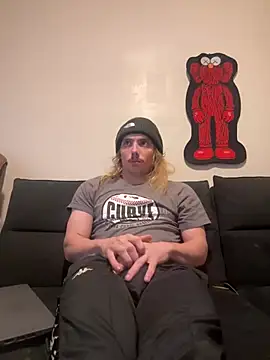 trippyski online show from January 2, 2025, 11:20 am