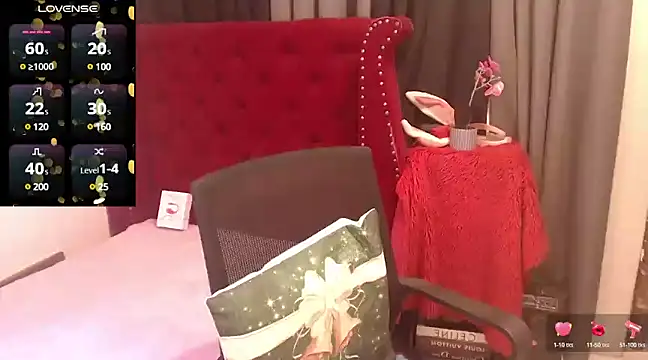 Snapshot of yourhotbella12 chatting on January 4, 2025, 2:35 pm yourhotbella12 online show from January 4, 2025, 2:35 pm