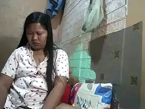 Snapshot of sweethotmom chatting on March 18, 2025, 12:50 pm sweethotmom online show from March 18, 2025, 12:50 pm