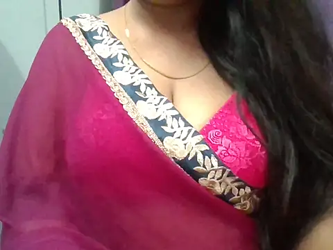 Roopshikha39 online show from November 27, 2025, 6:52 pm