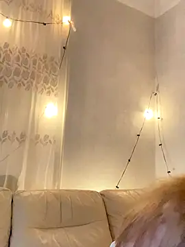 Snapshot of Lady__Maria chatting on December 20, 2025, 4:32 pm Lady Maria online show from December 20, 2025, 4:32 pm