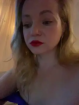 Snapshot of Lady__Maria chatting on April 8, 2026, 4:19 pm Lady Maria online show from April 8, 2026, 4:19 pm