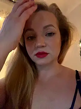 Snapshot of Lady__Maria chatting on January 12, 2026, 4:03 pm Lady Maria online show from January 12, 2026, 4:03 pm