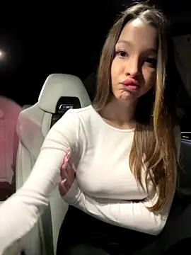 Snapshot of barbiehumpxxx chatting on November 26, 2025, 12:10 am barbiehumpxxx online show from November 26, 2025, 12:10 am