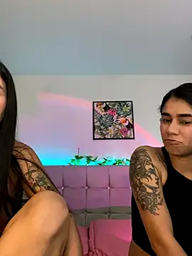 Layla Rachel online show from November 2, 2025, 2:05 am